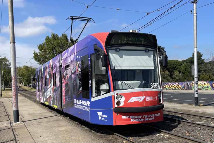Yarra Trams Siemens Combino 3501 Grand Prix
